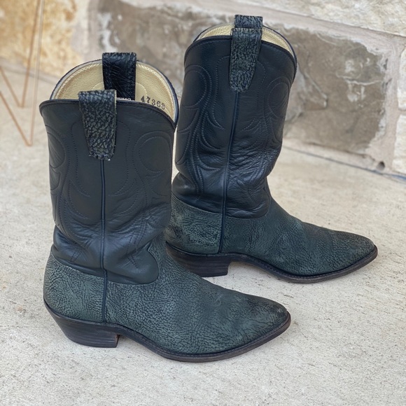 Stewart Boot Co. Vintage Sueded Bullhide 9.5 EE - Picture 3 of 8